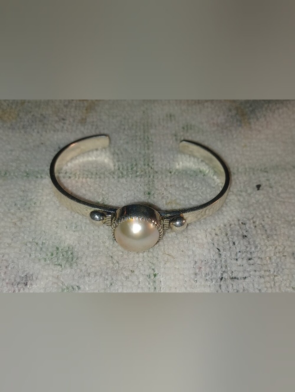 Artie Yellowhorse Sterling Silver Bracelet 5"